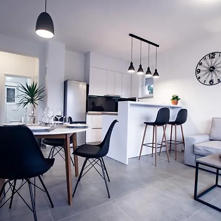 Apartment Zora Lopar