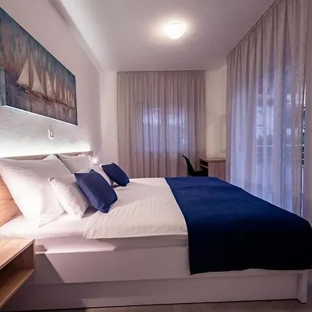 Zora Appartement Lopar