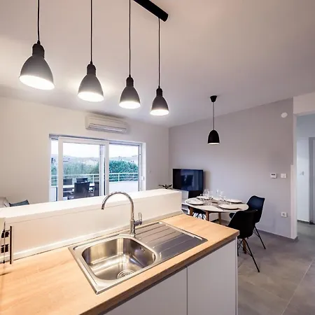 Apartment Zora *