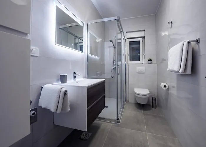 Zora Appartement Lopar